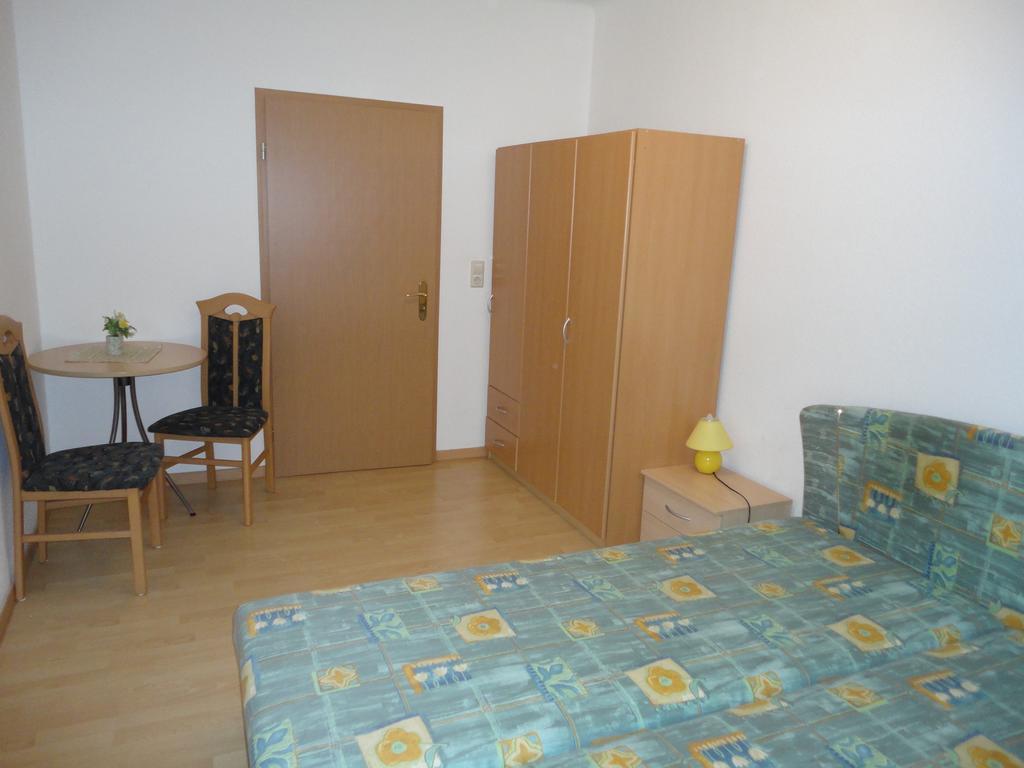 Gaestewohnungen Hennig Markkleeberg Room photo